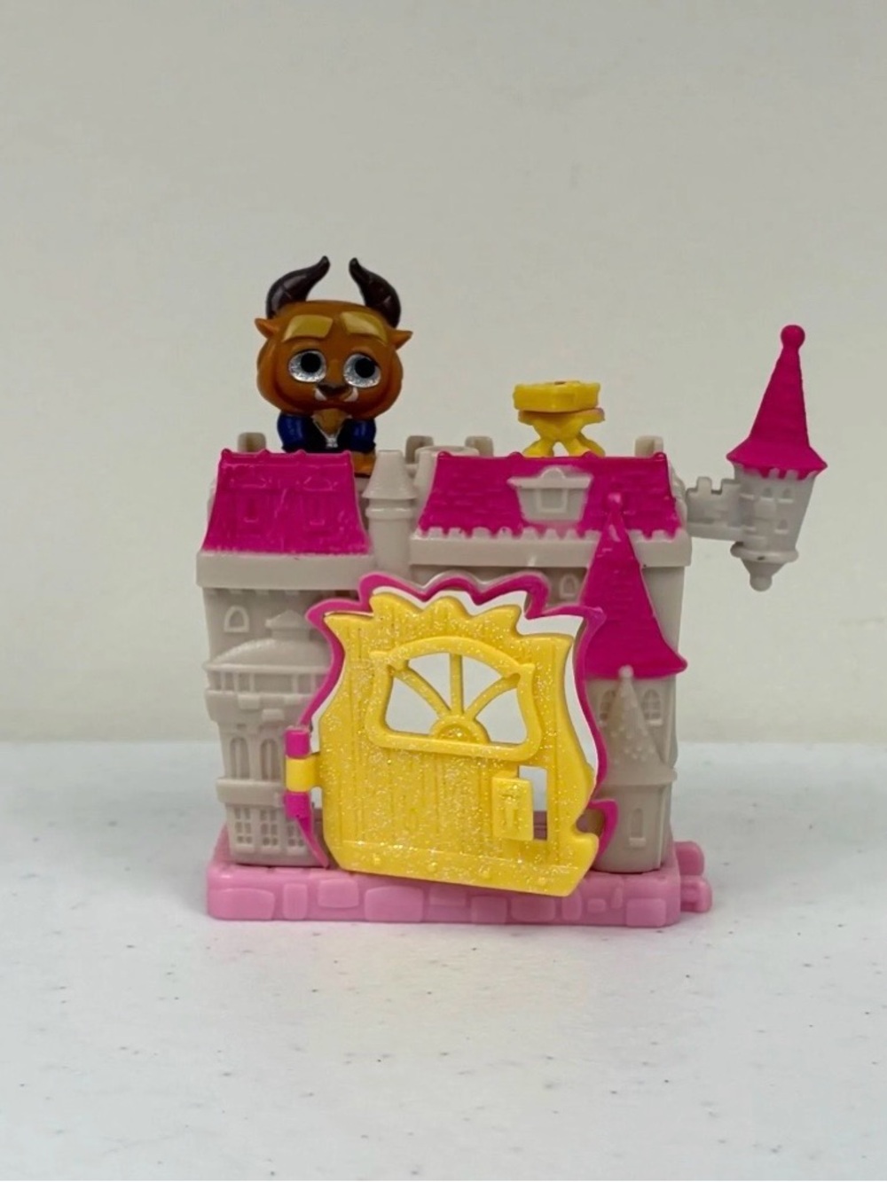 Disney Doorables Beauty & The Beast Beast’s Chateu Playset With Accessories
